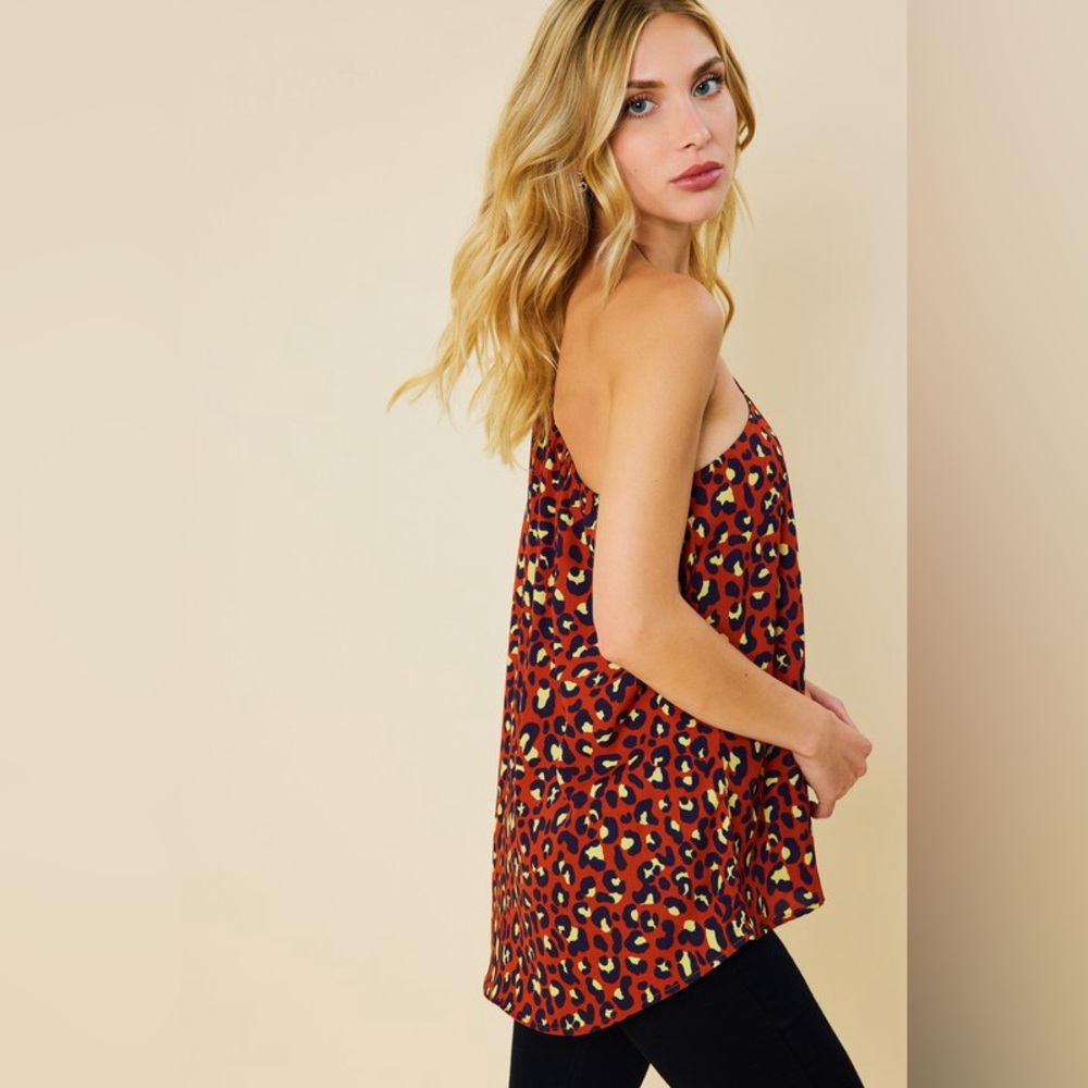 One-Shoulder Rust Leopard Print Top - Picture 3 of 7